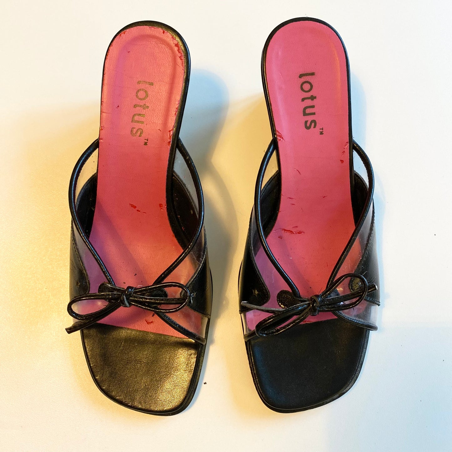 Black bow Y2K slide on kitten heels size 3