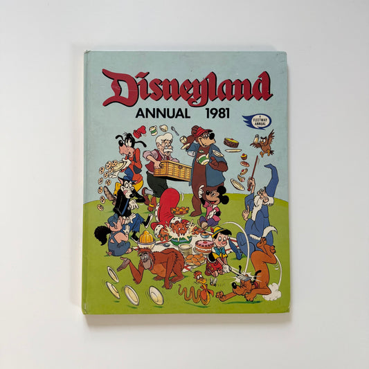 Vintage a4 Disneyland annual 1981