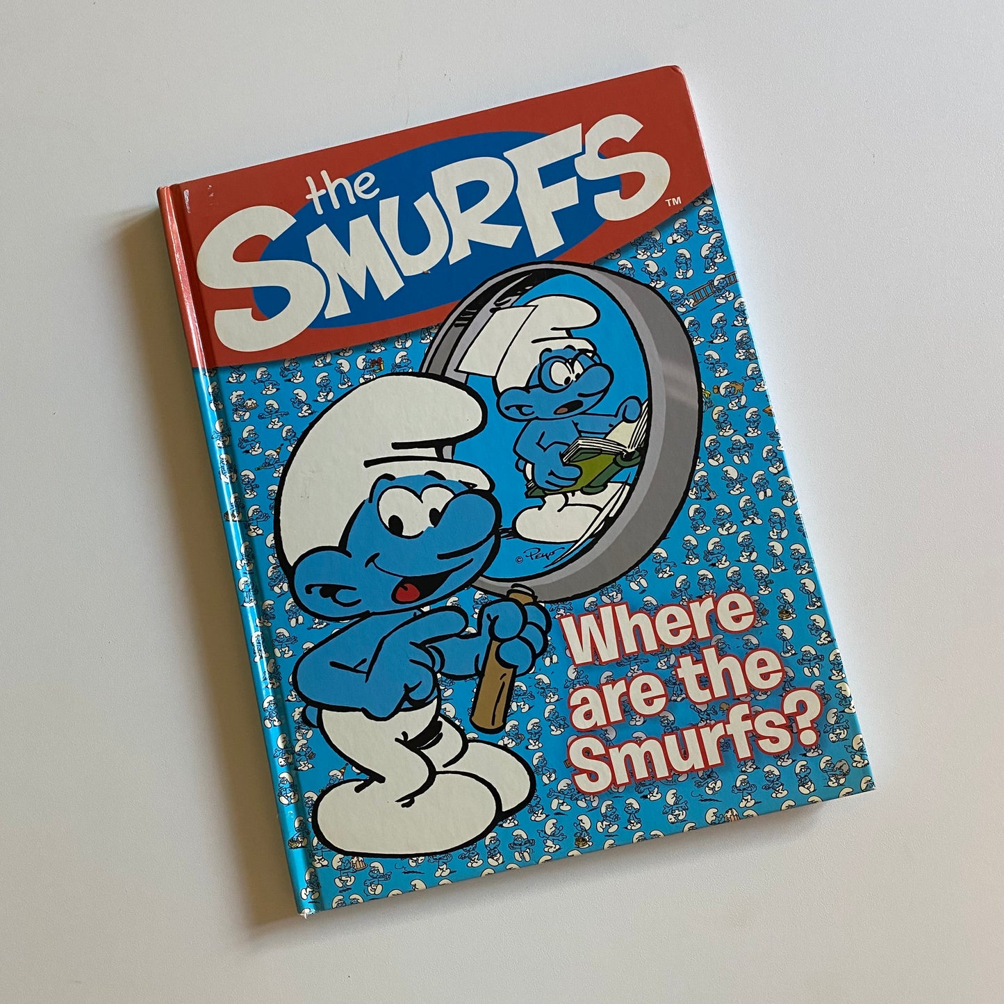 2012 Smurfs search hardback book