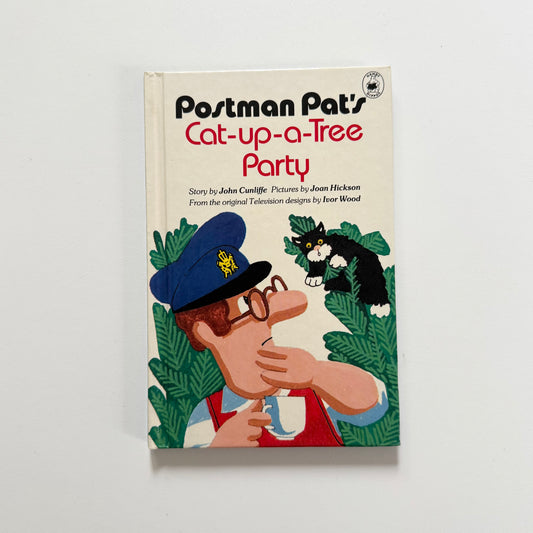 Vintage 1989 postman Pat book.