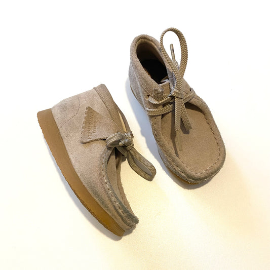 Clarks beige suede wallabees. Size 5.5 UK