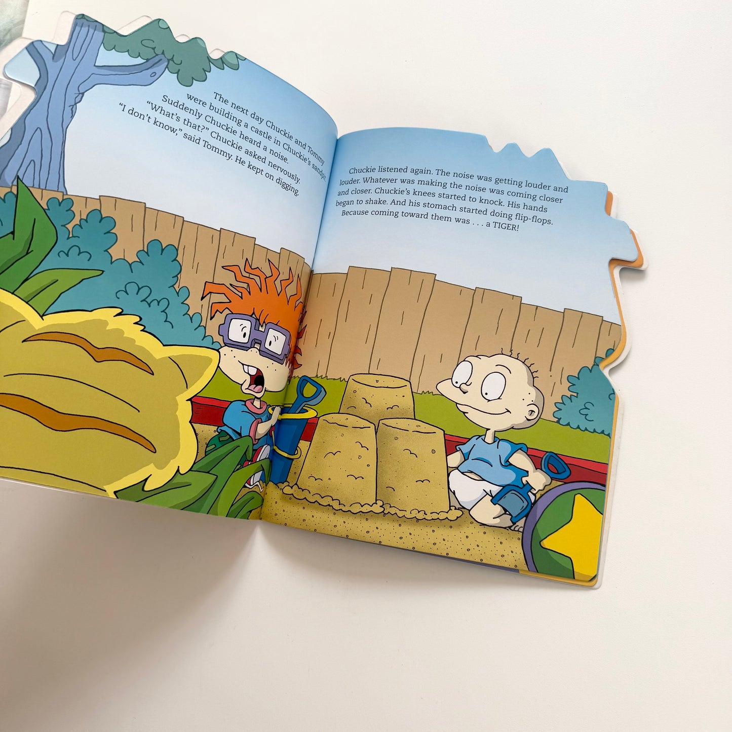 Vintage 1999 Rugrats paperback book.