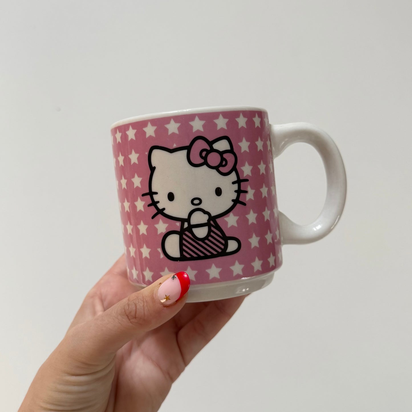 2010 hello kitty ceramic mug
