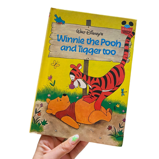 Vintage 1975 random house New York Disney Winnie the Pooh/Tigger book