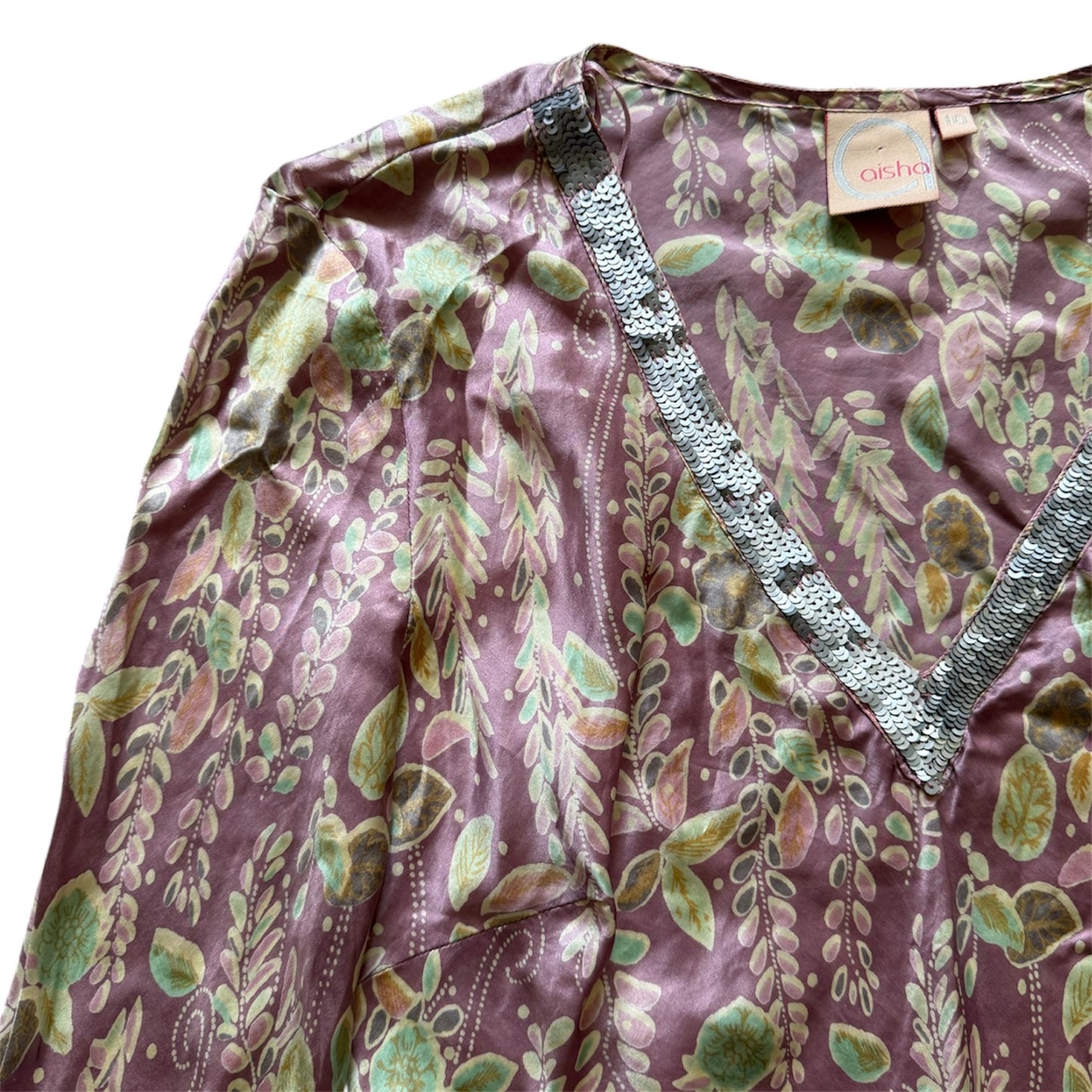 Vintage ‘aisha’ pale pink patterned puresilk top. Size 10