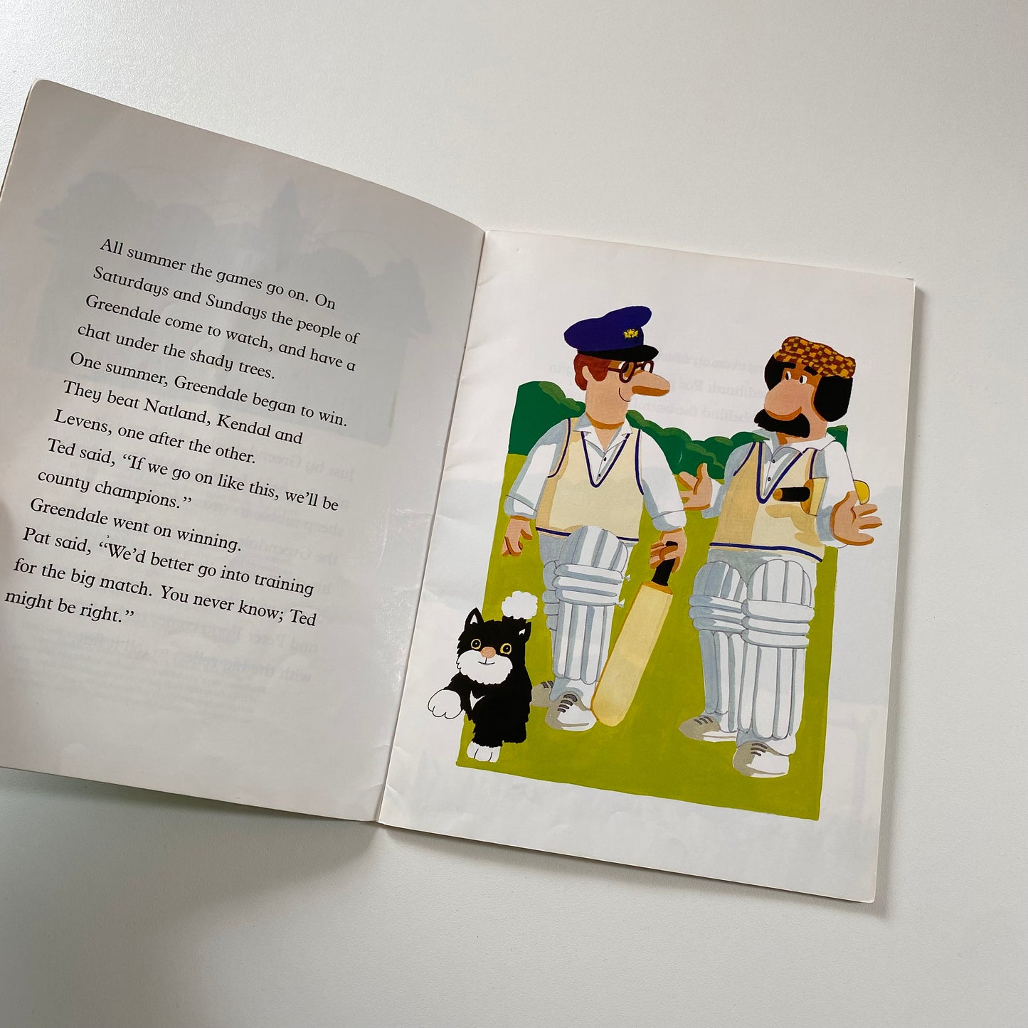 Vintage 1986 postman Pat book