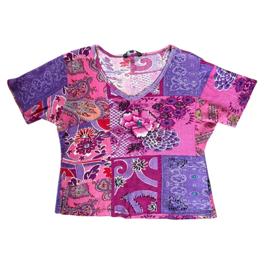 Vintage y2k patchwork cropped tshirt. Size 12-14