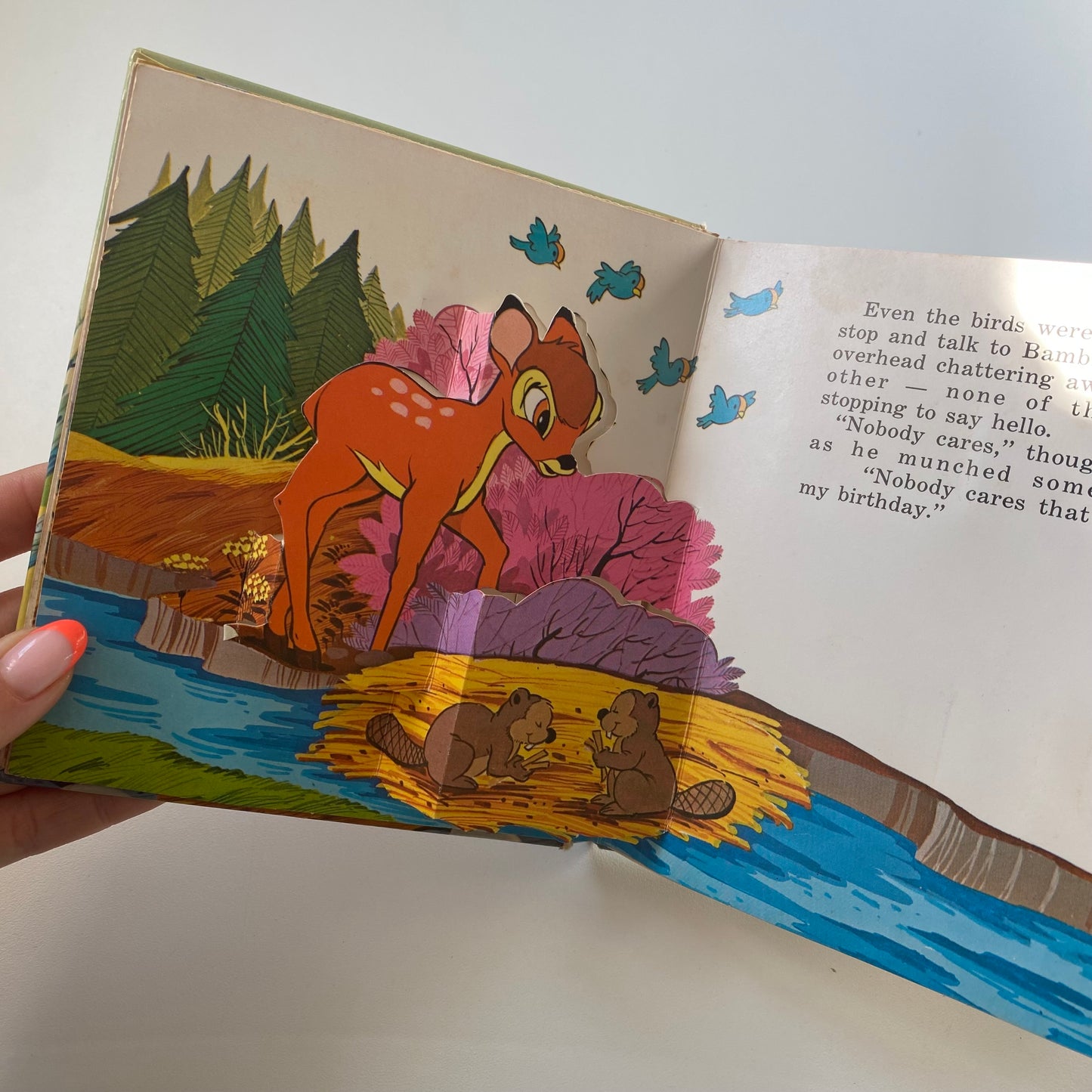 Vintage 1977 mini Disney bambi pop up book