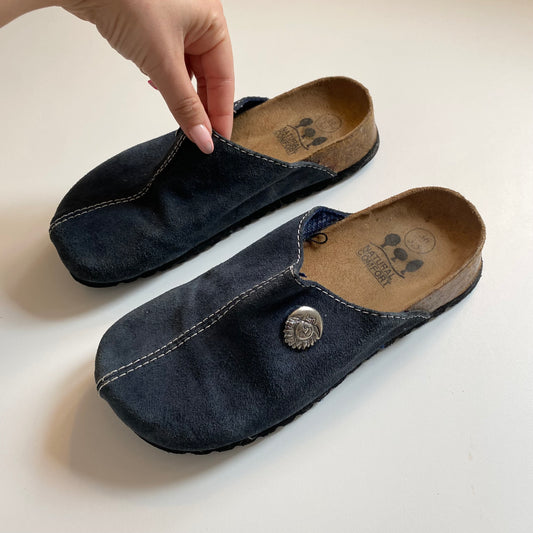 Dark grey vintage clog slide on mules. Sun detailing. Size 3.