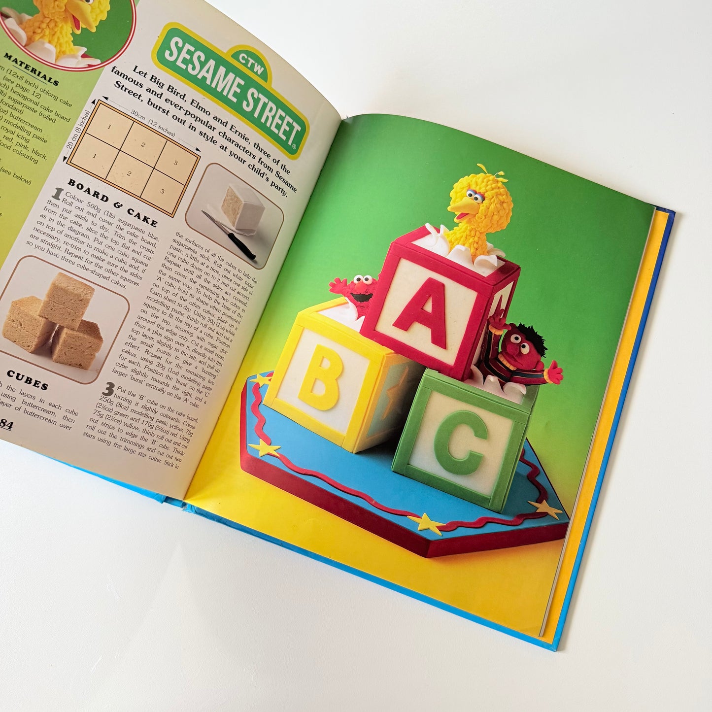 Vintage 1999 character cakes book