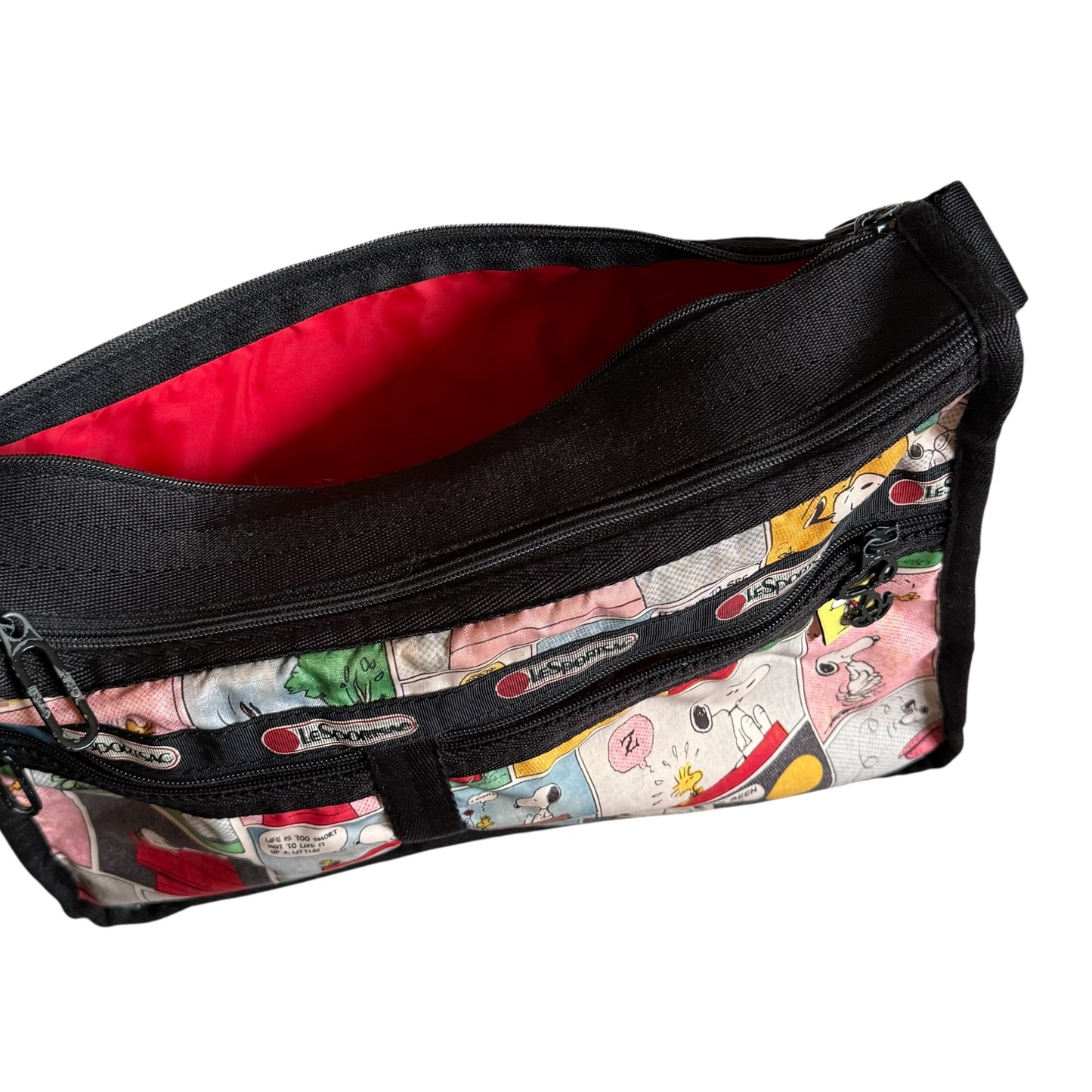 Vintage le sportsac snoopy satchel crossbody bag.