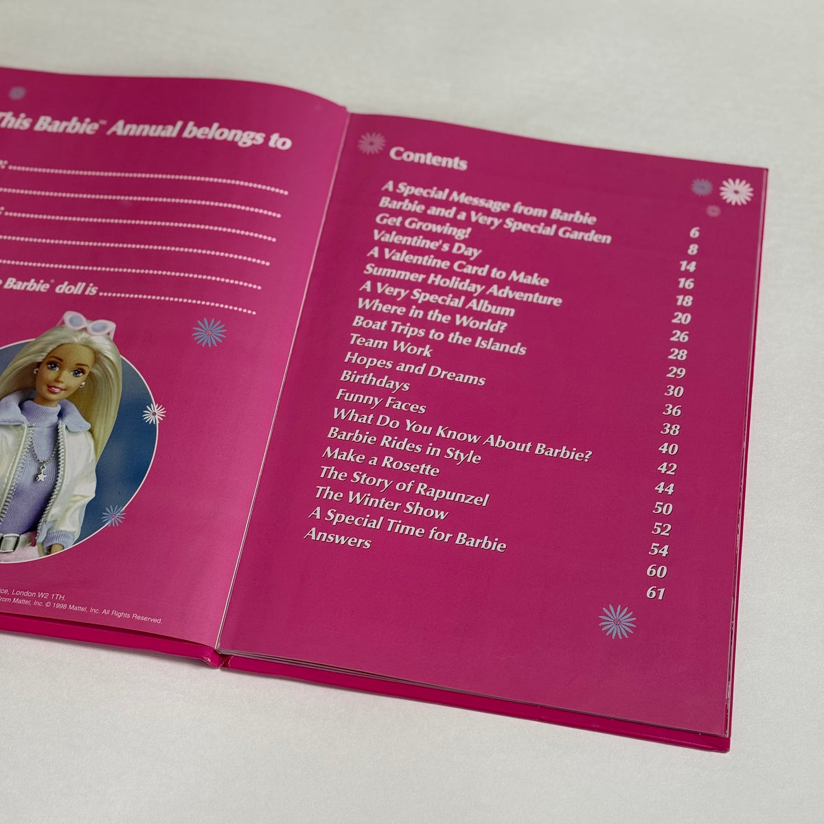 Vintage 1998 a4 Barbie annual