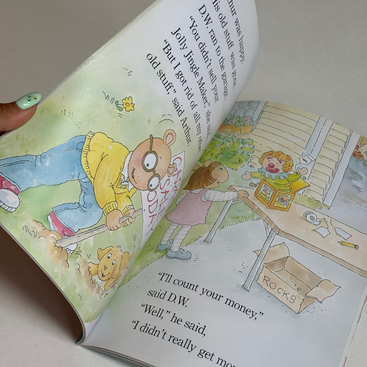 Vintage 1999 Arthur book