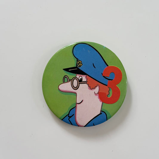 Vintage 1988 postman Pat badge
