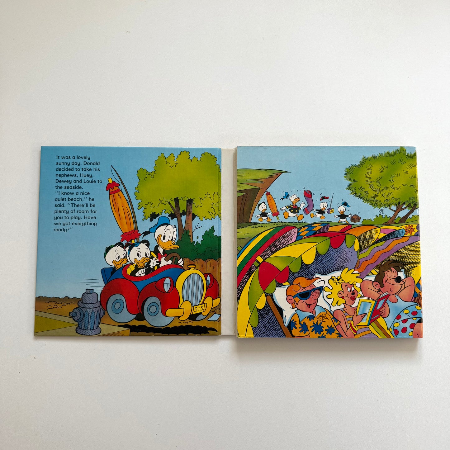 Vintage Walt Disney jigsaw book