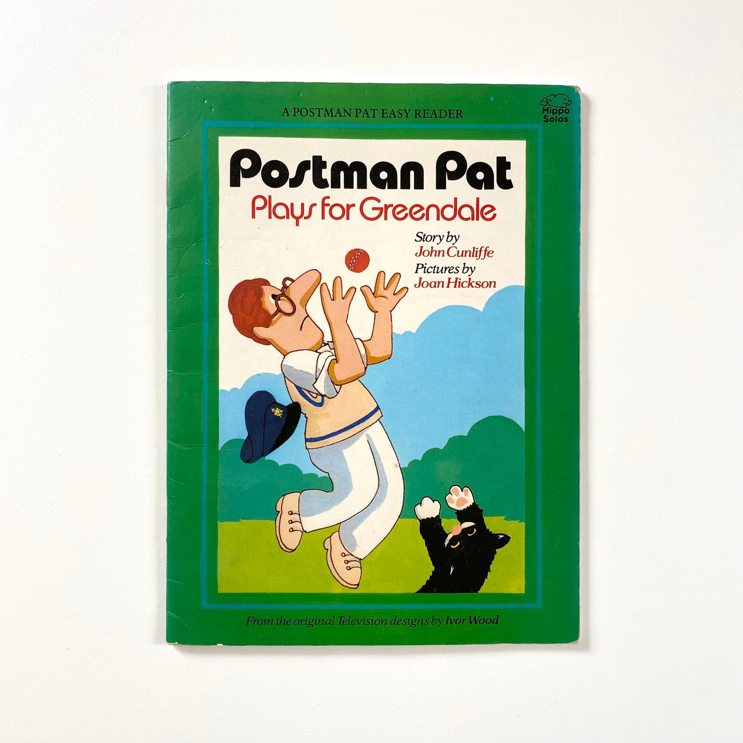 Vintage 1986 postman Pat book