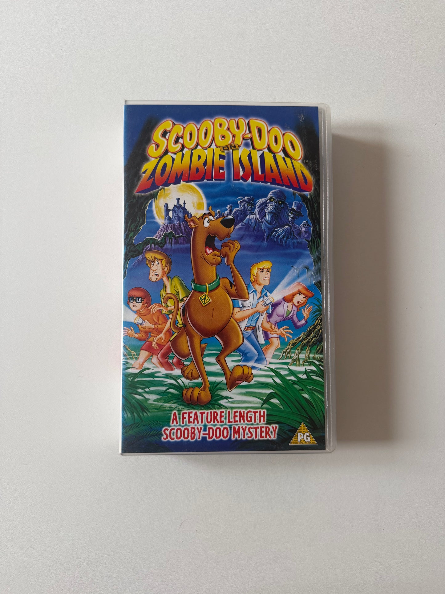 Vintage 1999 Scooby doo vhs tape.