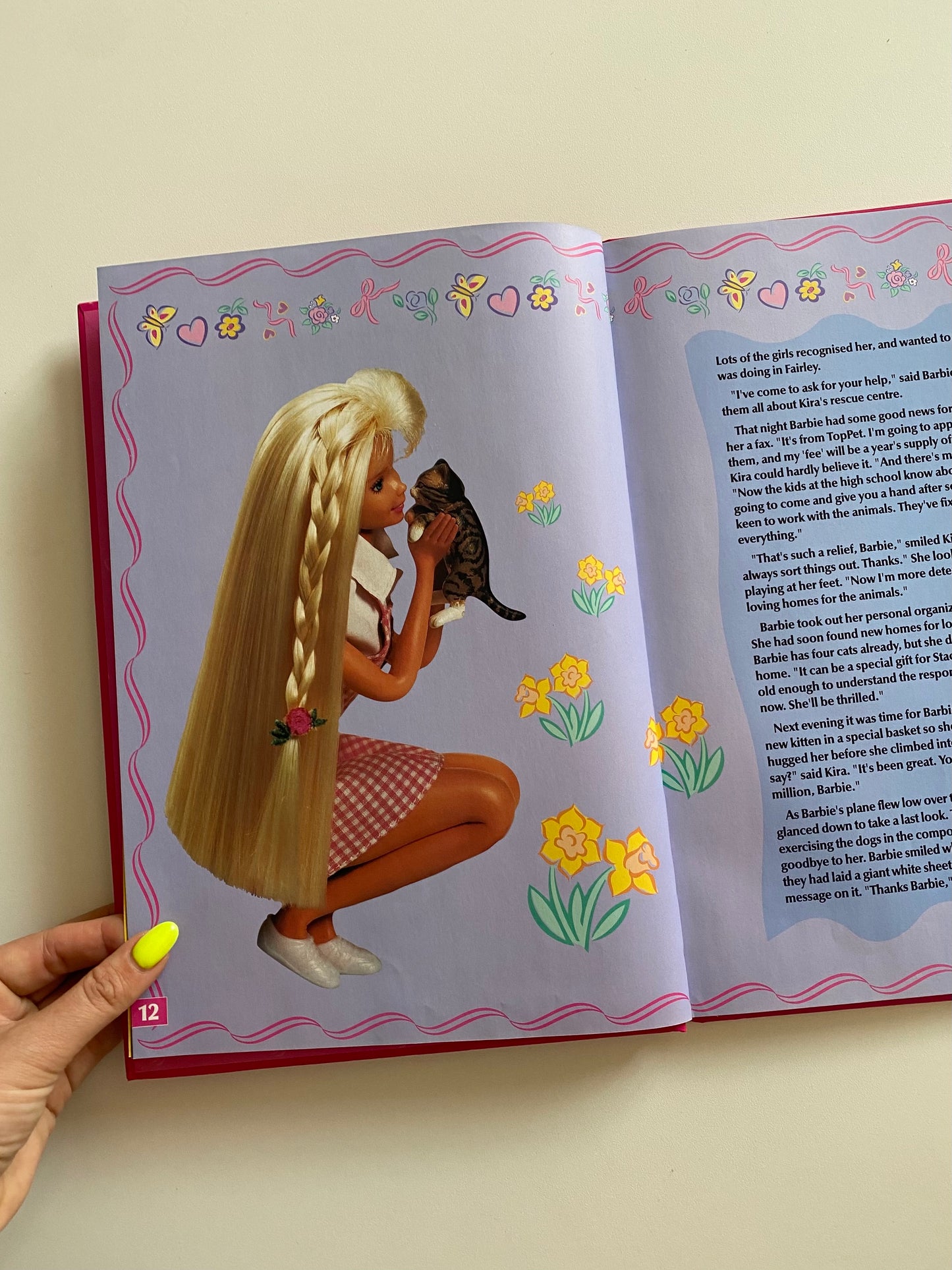 Vintage 1997 a4 barbie annual. Two small drawings but lots more activity’s to do .