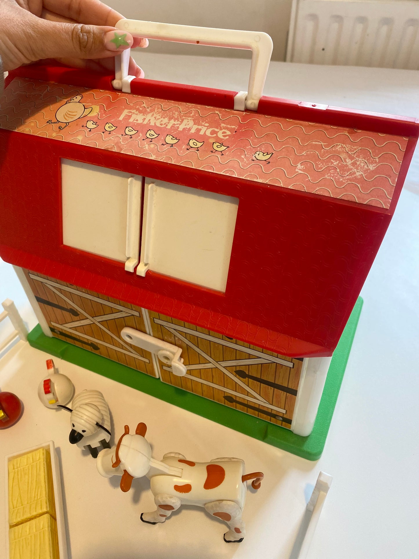 Vintage 1983 fisher price barn & animals set