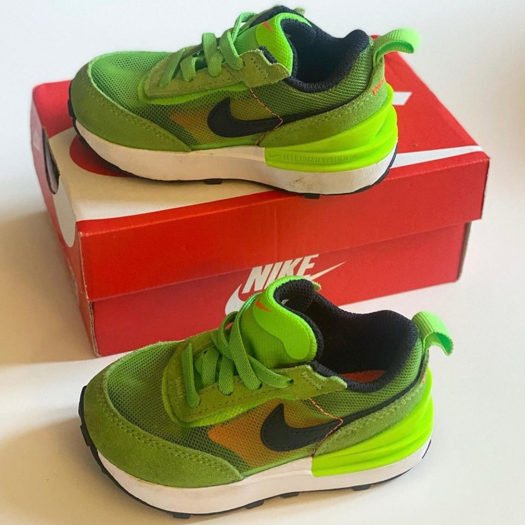 Nike neon green trainers UK 5.5