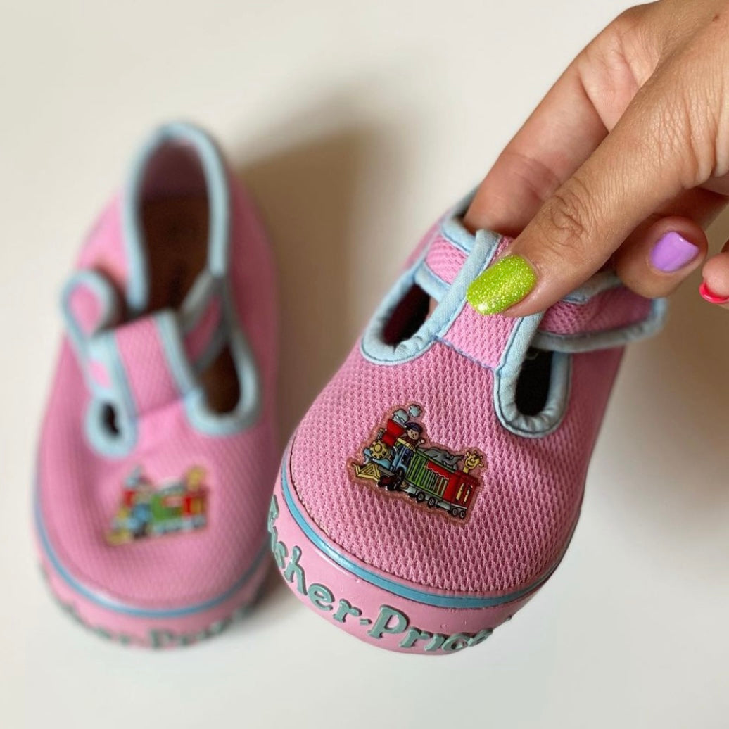 Tiny fisher price baby pink & blue pumps size 21