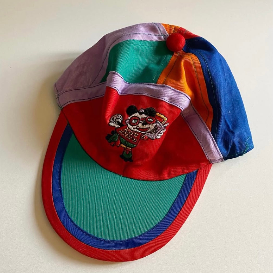 Colourblock cap approx 2-4 yrs