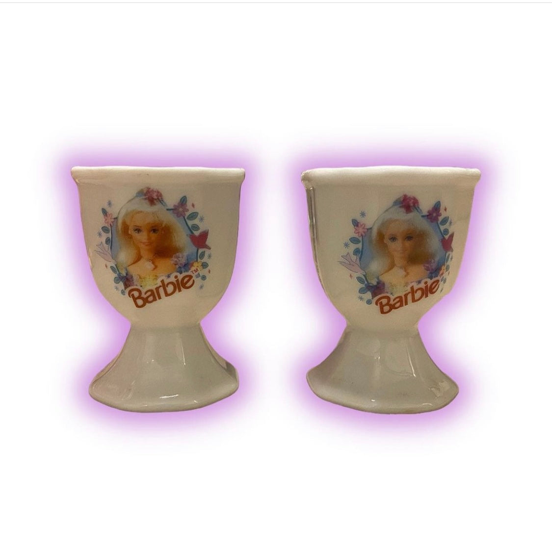 2 x vintage 90s ceramic egg cups